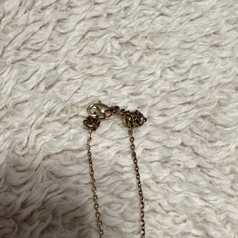 ✨ Gold Charm Necklace – Gently Worn ✨